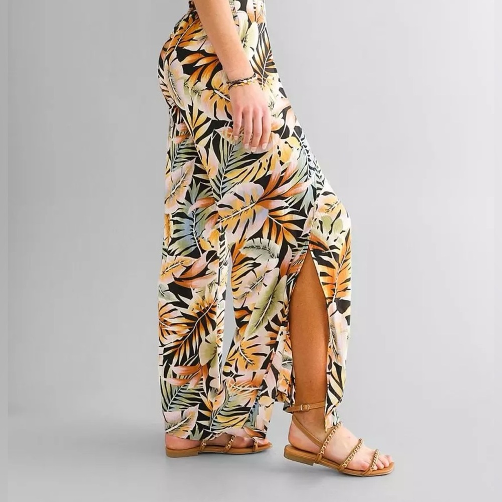 Billabong Tropical Print Wide-Leg Pants - Picture 3 of 11
